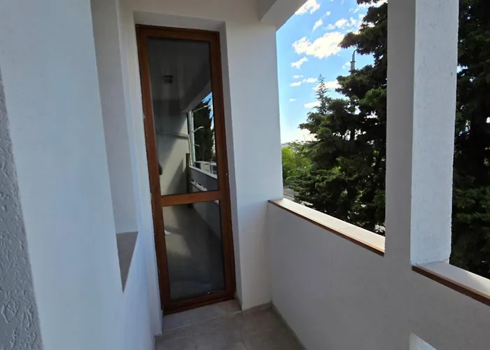 Super Lovely アパート